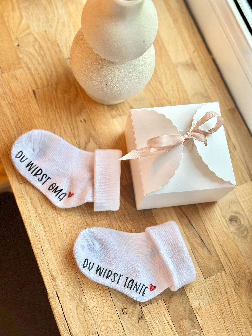 Schwangerschaft verkünden | Babysocke mit Aufschrift | Du wirst Oma | Tante | Überraschung | Geburt | Baby