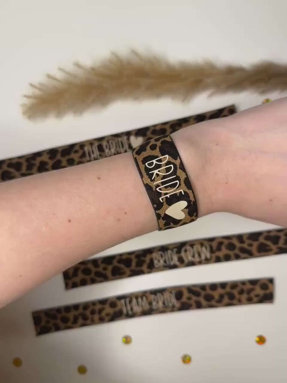 JGA Armband Leo | Braut | Bride | Bride Crew | Junggesellenabschied | Bachelor Party | Girls Trip | Leopardenmuster | Leo Beige